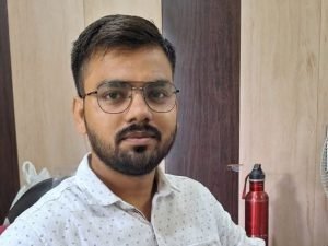 मृतक 24 वर्षीय अखिलेश श्रीवास्तव