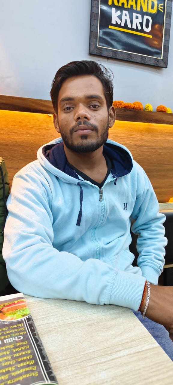 मृतक की फोटो